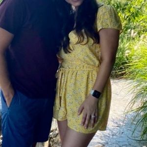 American Eagle Outfitters Yellow Floral Romper